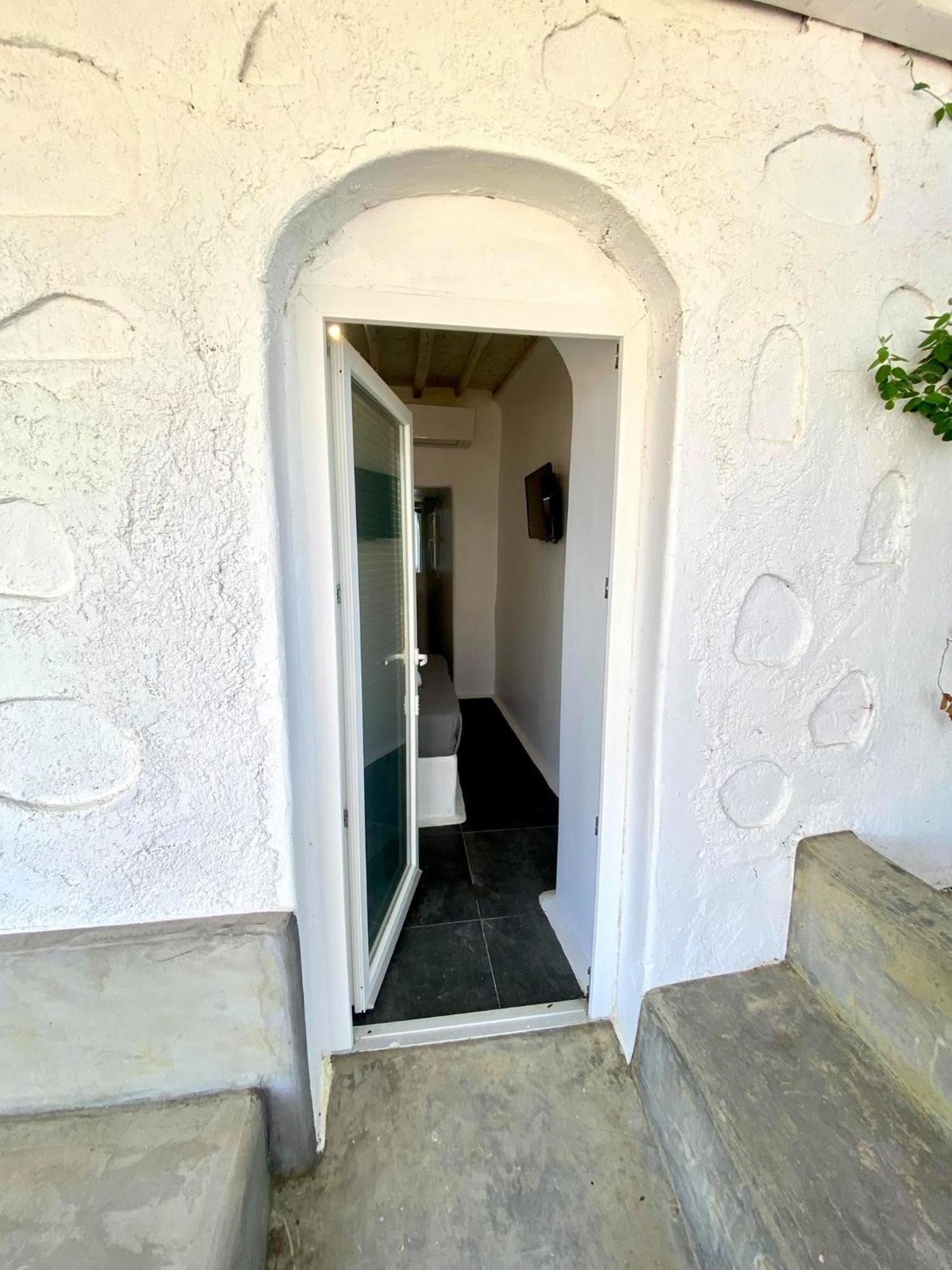 Mykonos Vibes Airport Studios And Apartments Mykonos Town Экстерьер фото