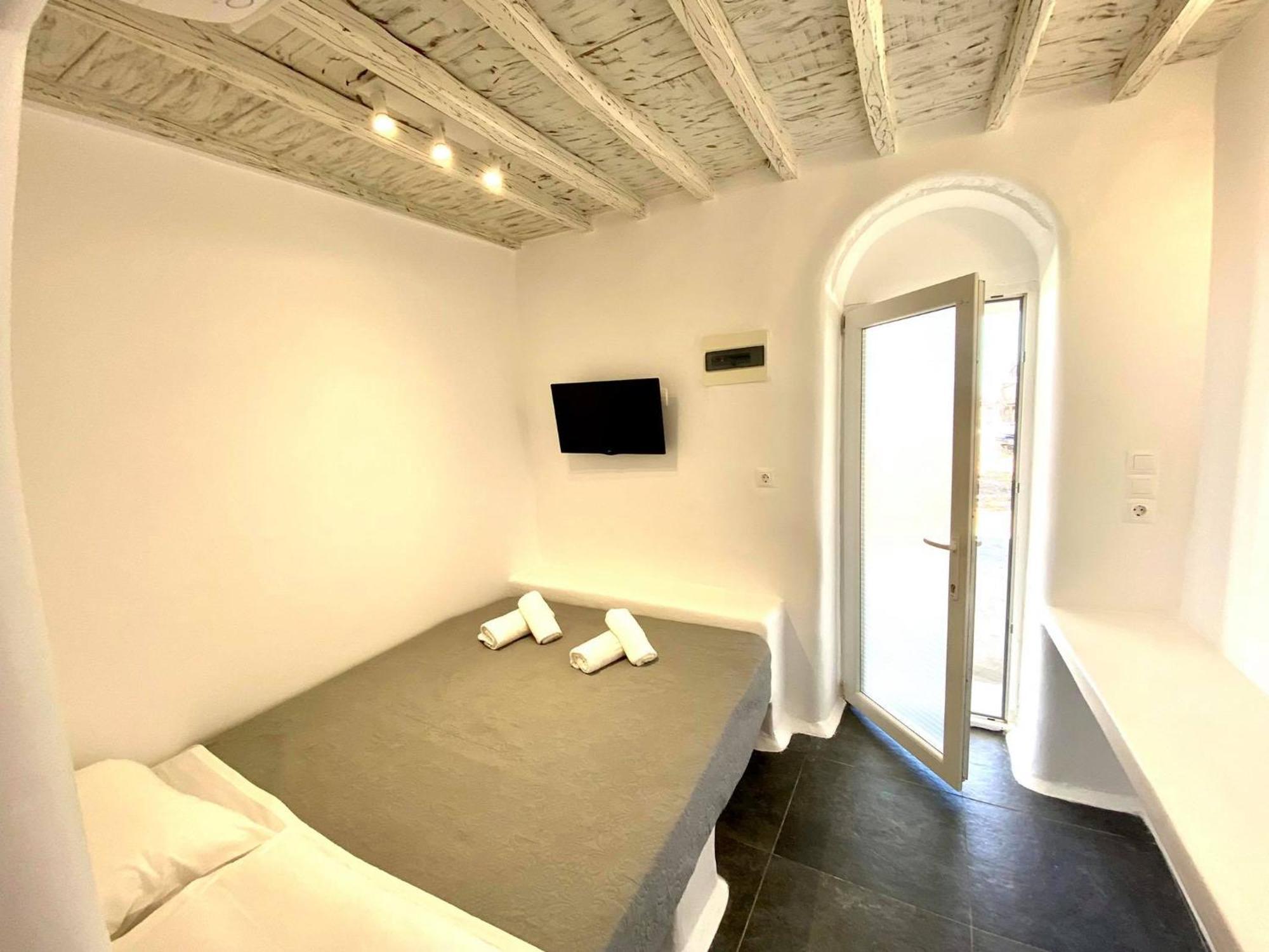 Mykonos Vibes Airport Studios And Apartments Mykonos Town Экстерьер фото